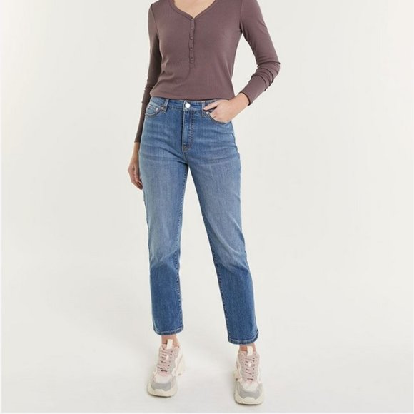 Reitmans The Curvy Super High Rise Jeans Straight Leg Ankle Jeans - Size… - Picture 1 of 7